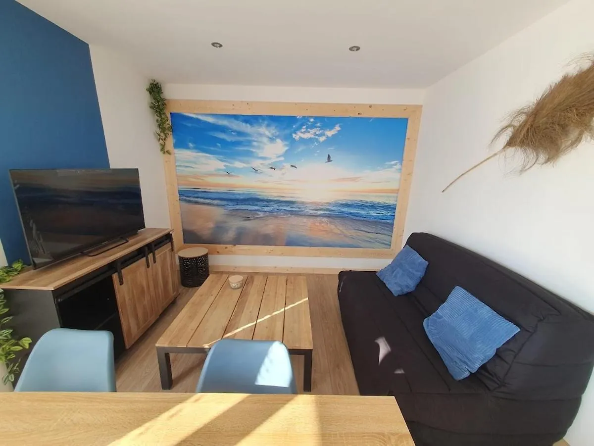 Appartement Paisible Neuf Hyeres Apartment